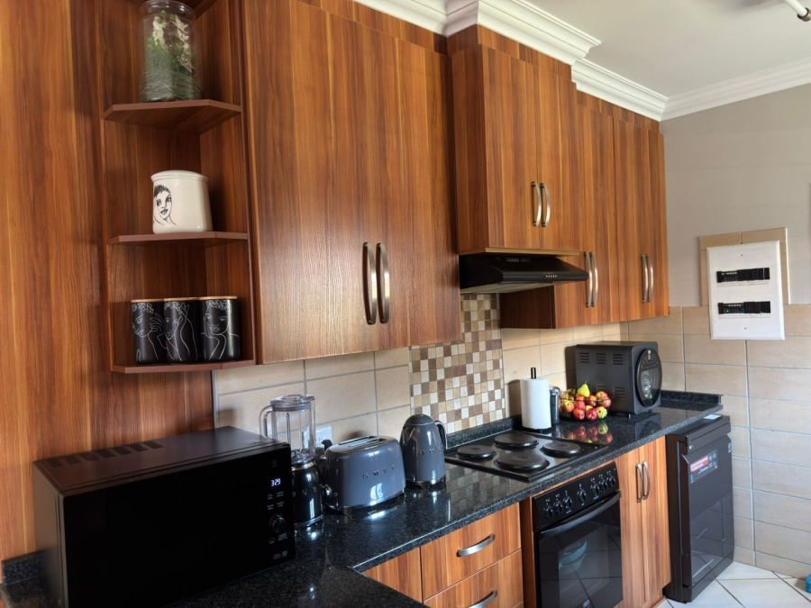 3 Bedroom Property for Sale in Wilkoppies North West